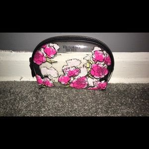 victoria secret makeup pouch